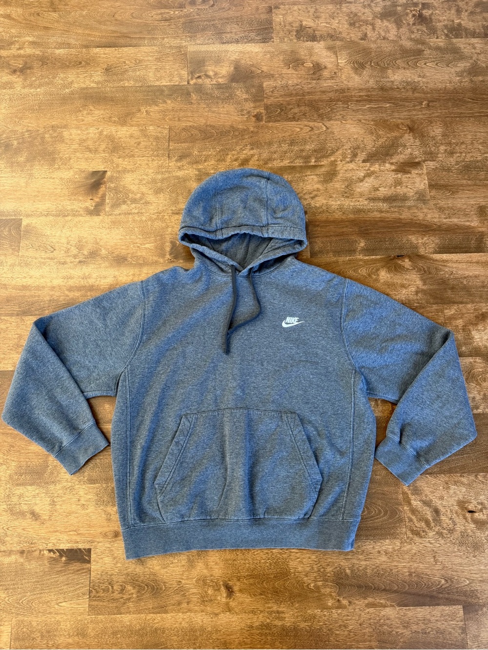 Nike Gray Pullover Hoodie Size M Classic Swoosh Sweatshirt